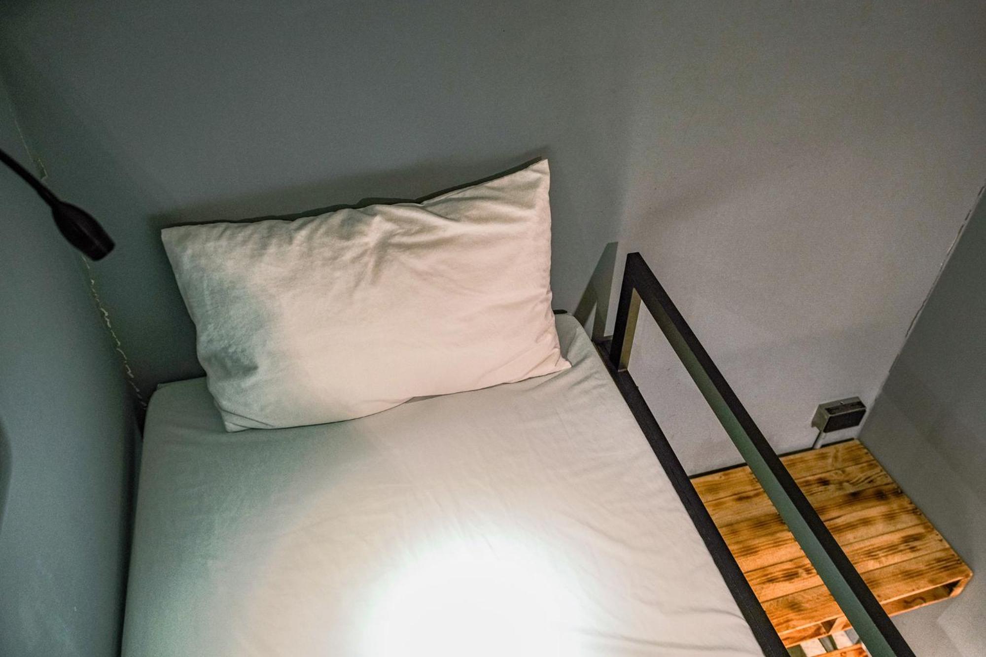 62巷背包客棧 Lane62 Hostel Longjing Exterior foto