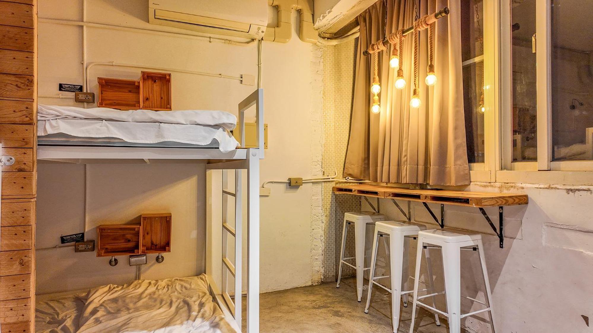 62巷背包客棧 Lane62 Hostel Longjing Exterior foto