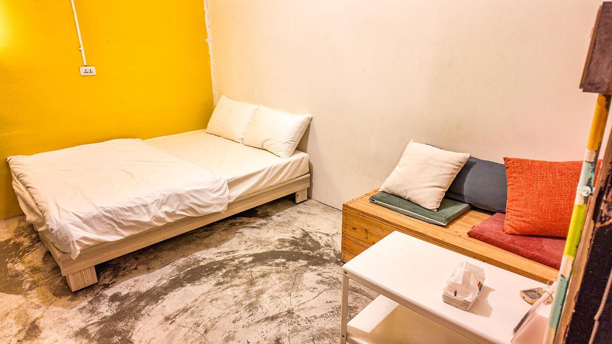 62巷背包客棧 Lane62 Hostel Longjing Exterior foto